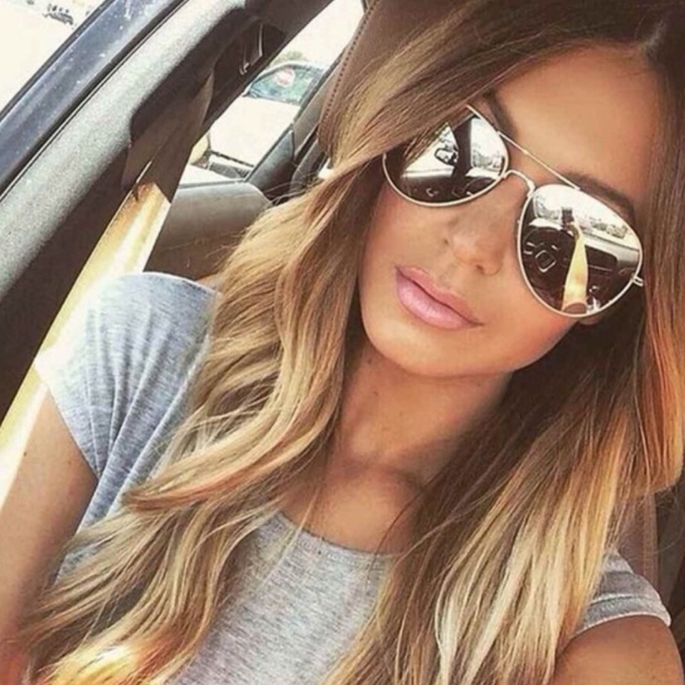 Silver Reflective Aviator Sunglasses